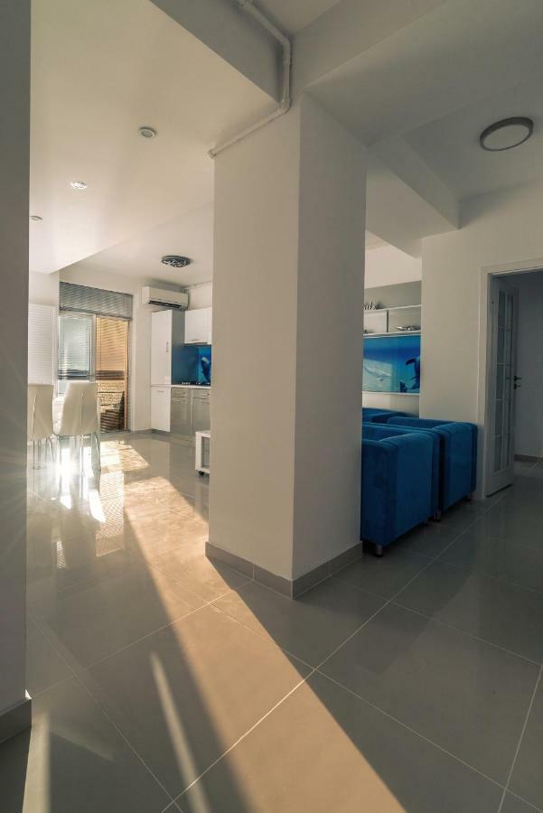 Apartament Luxury By The Sea Mamaia