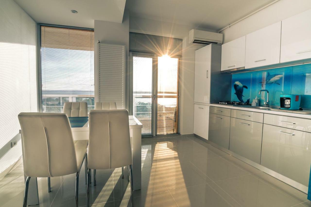Apartament Luxury By The Sea Apartament Mamaia
