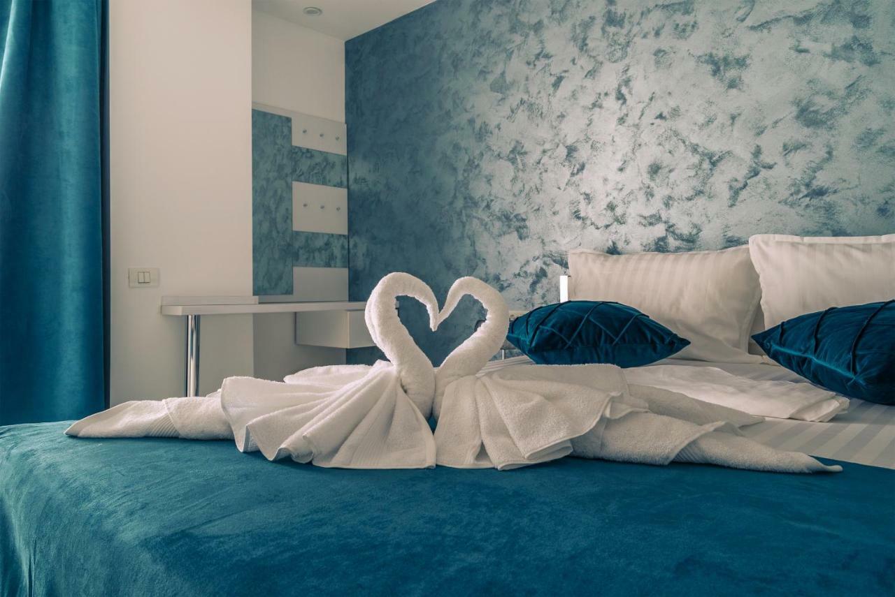 Apartament Luxury By The Sea Apartment Mamaia