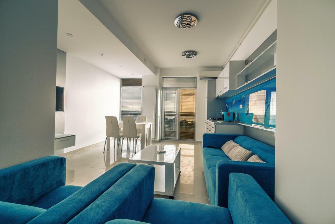 Apartament Luxury By The Sea Apartament *